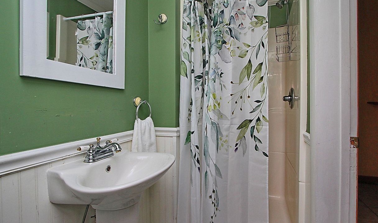 Photo of Bathroom in Sabula