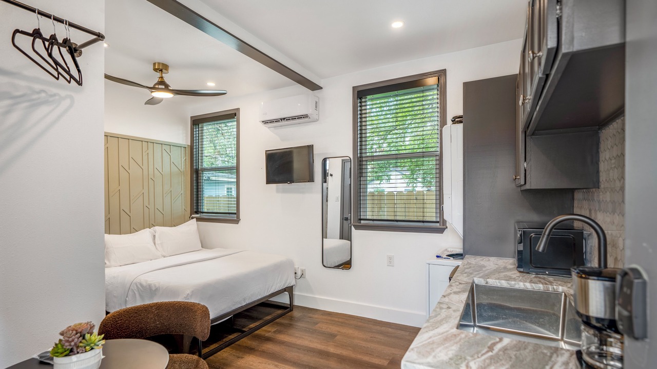 Photo of Bedroom in Greater East End