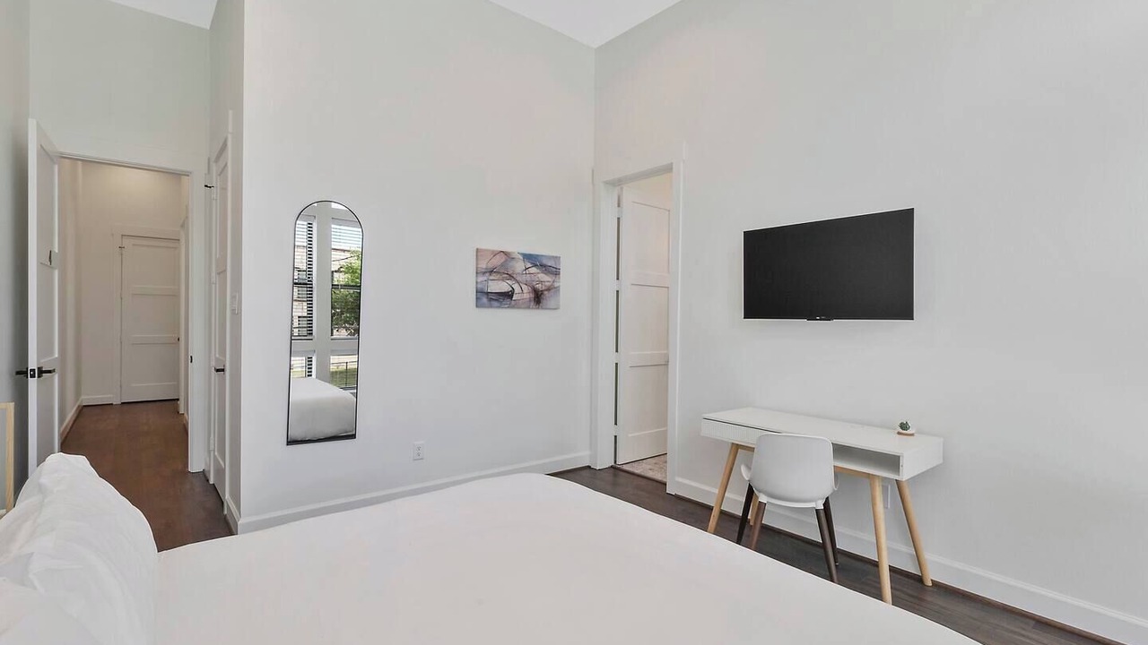 Photo of Bedroom in Montrose