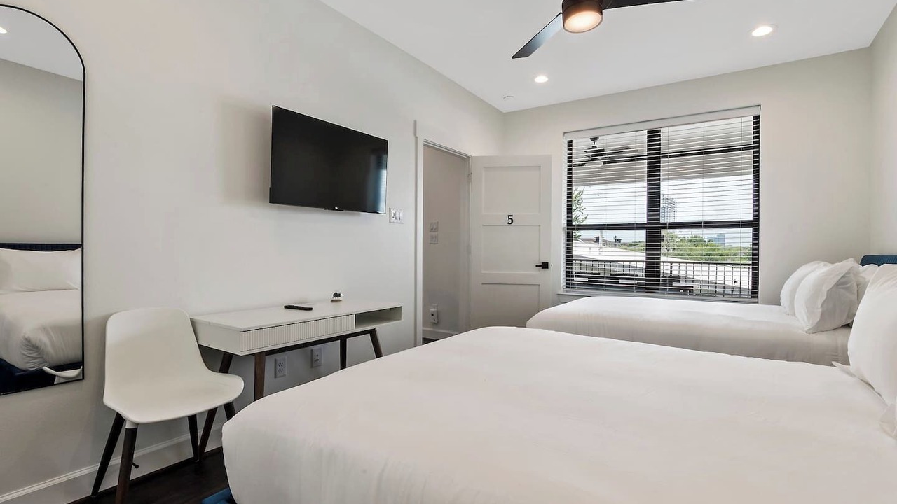 Photo of Bedroom in Montrose
