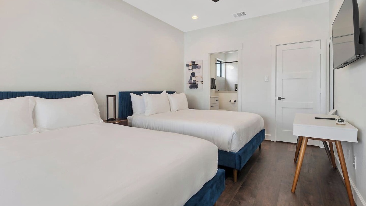 Photo of Bedroom in Montrose