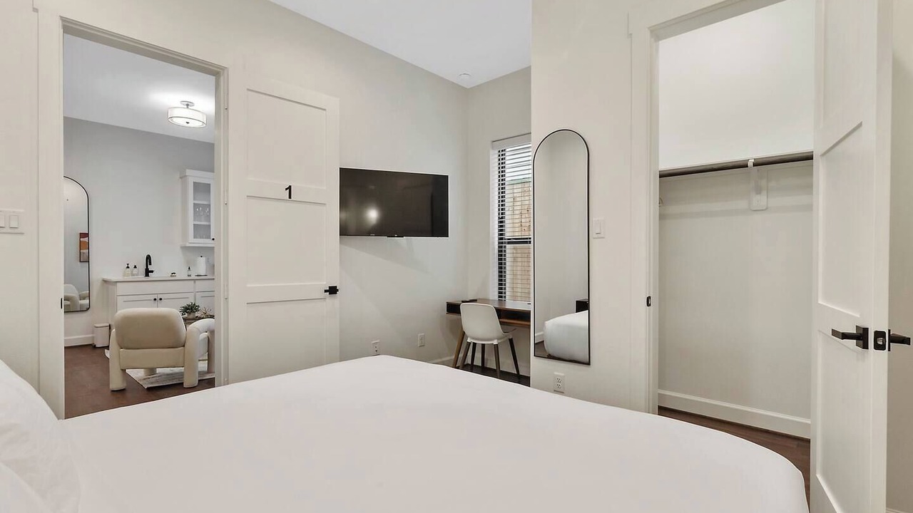 Photo of Bedroom in Montrose