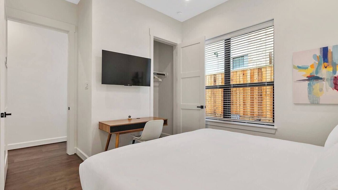 Photo of Bedroom in Montrose