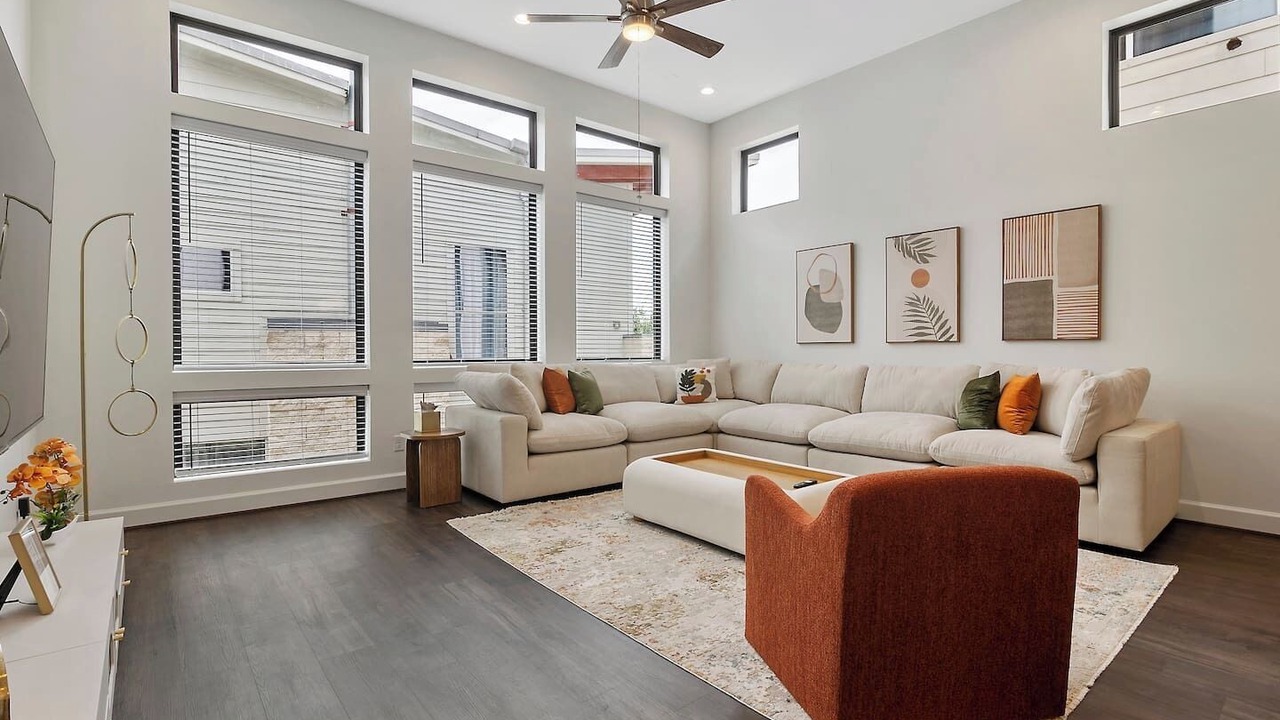 Photo of Livingroom in Montrose