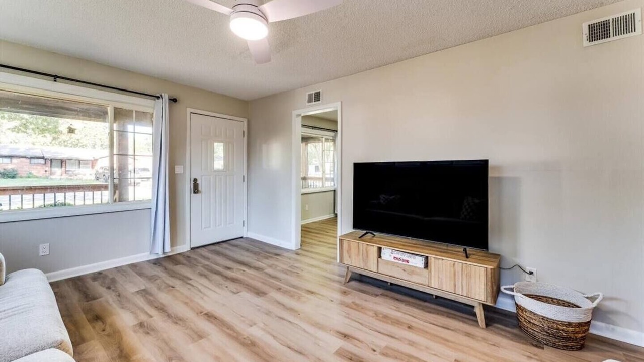Photo of Livingroom in Derby