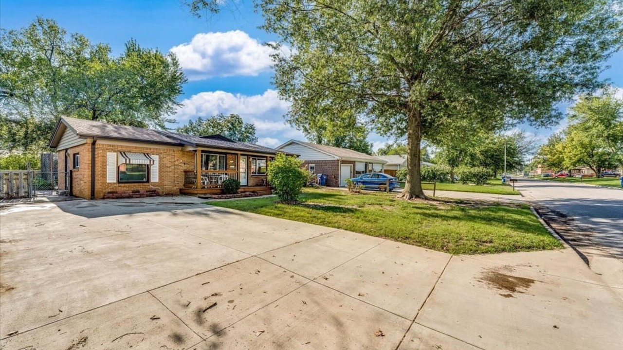 Photo of Outdoor in Derby
