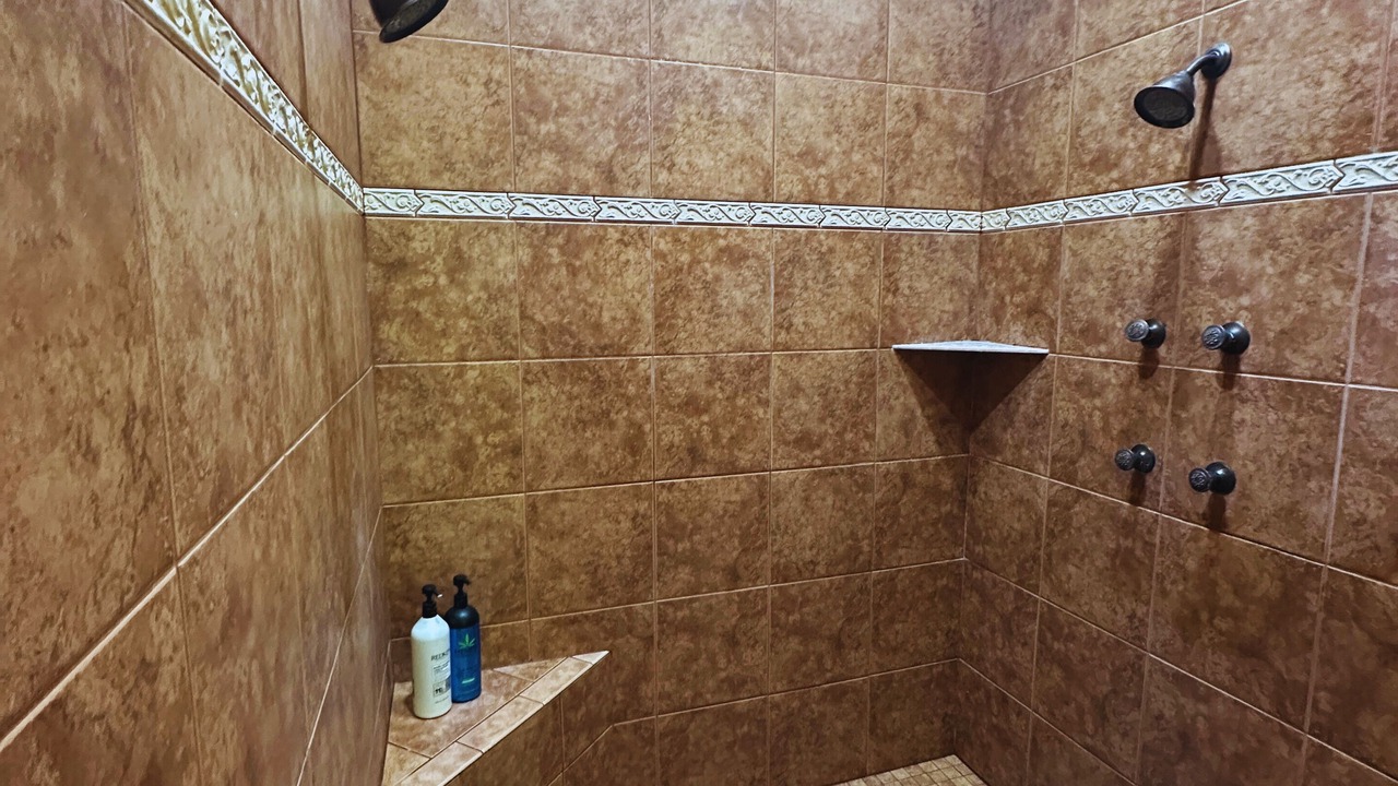 Photo of Bathroom in Grangeville
