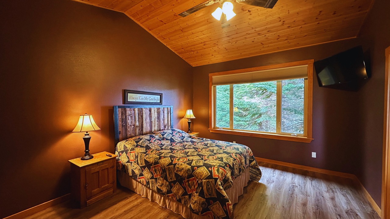 Photo of Bedroom in Grangeville