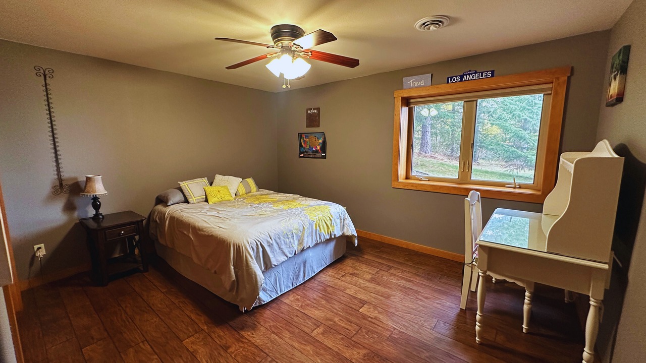 Photo of Bedroom in Grangeville