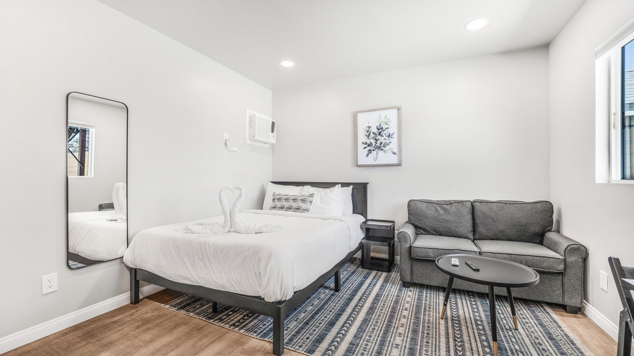 Photo of Bedroom in El Cajon