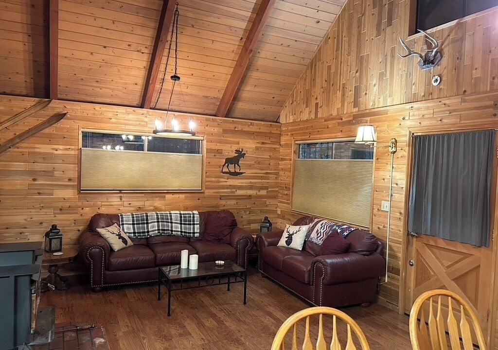 Photo of Livingroom in Easton