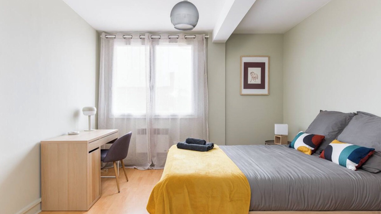 Photo of Bedroom in Toulouse Left Bank
