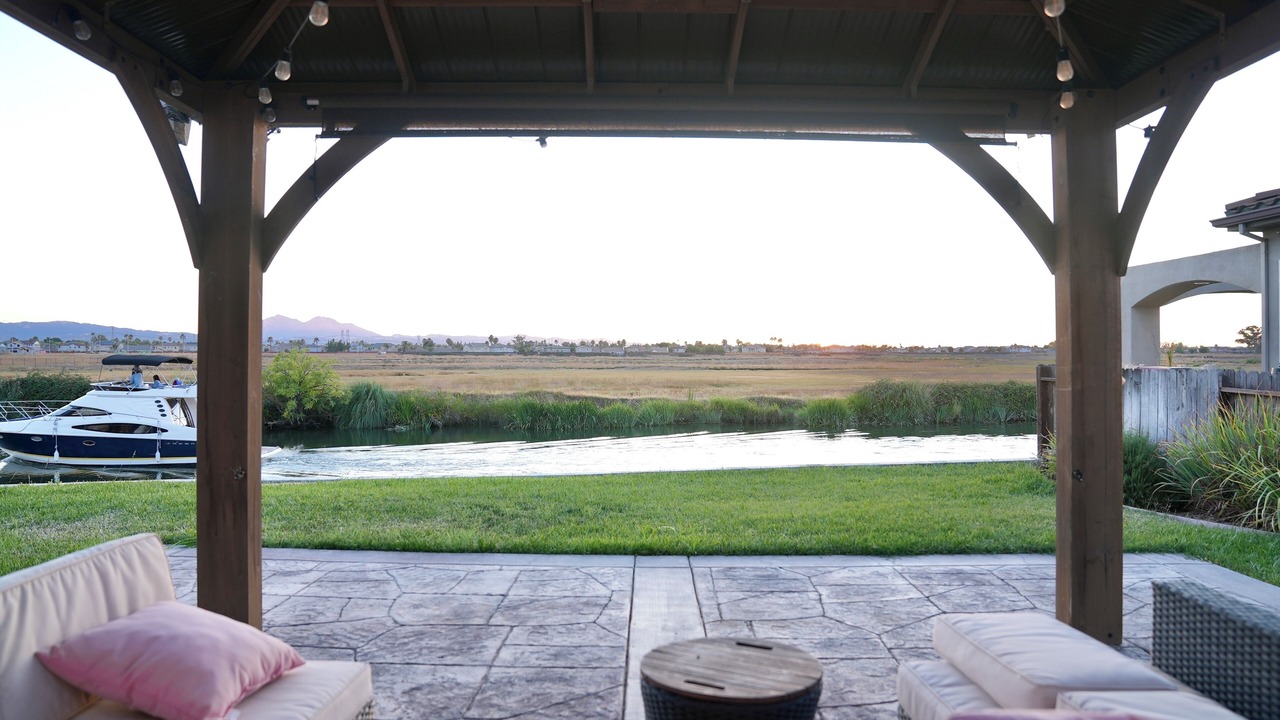 Photo of Patio Balcony in Discovery Bay