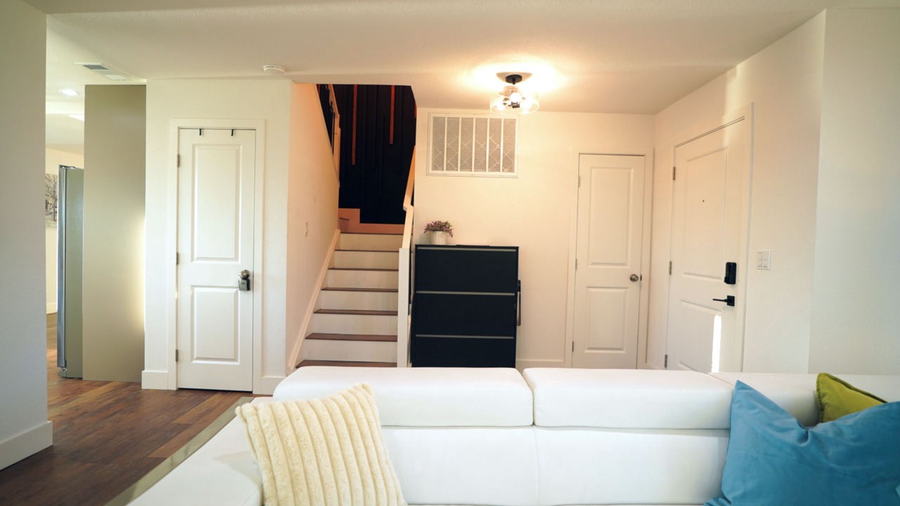 Photo of Livingroom in Discovery Bay
