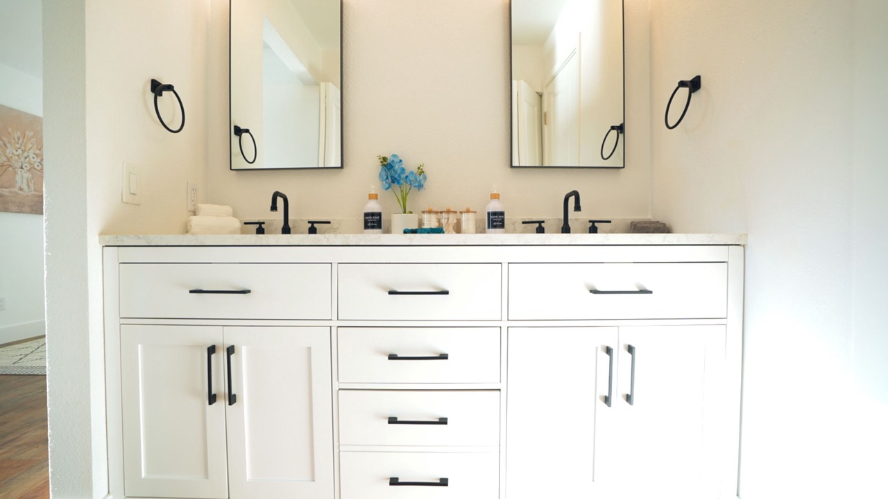 Photo of Bathroom in Discovery Bay