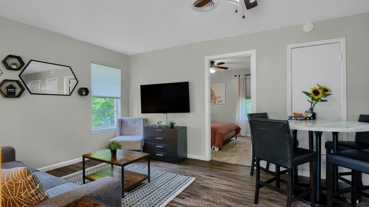 Photo of Bedroom in Whitesboro