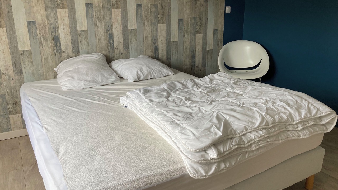 Photo of Bedroom in Bec-de-Mortagne