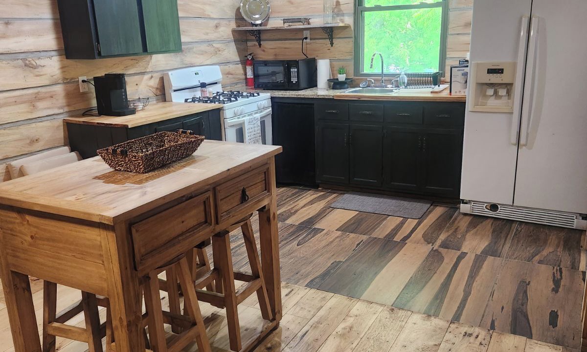 Photo of Kitchen in Mammoth Spring