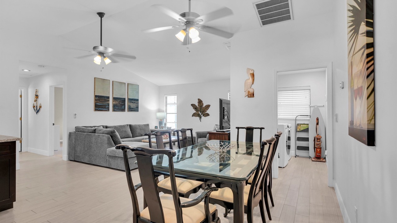 Photo of Bedroom in Caloosahatchee