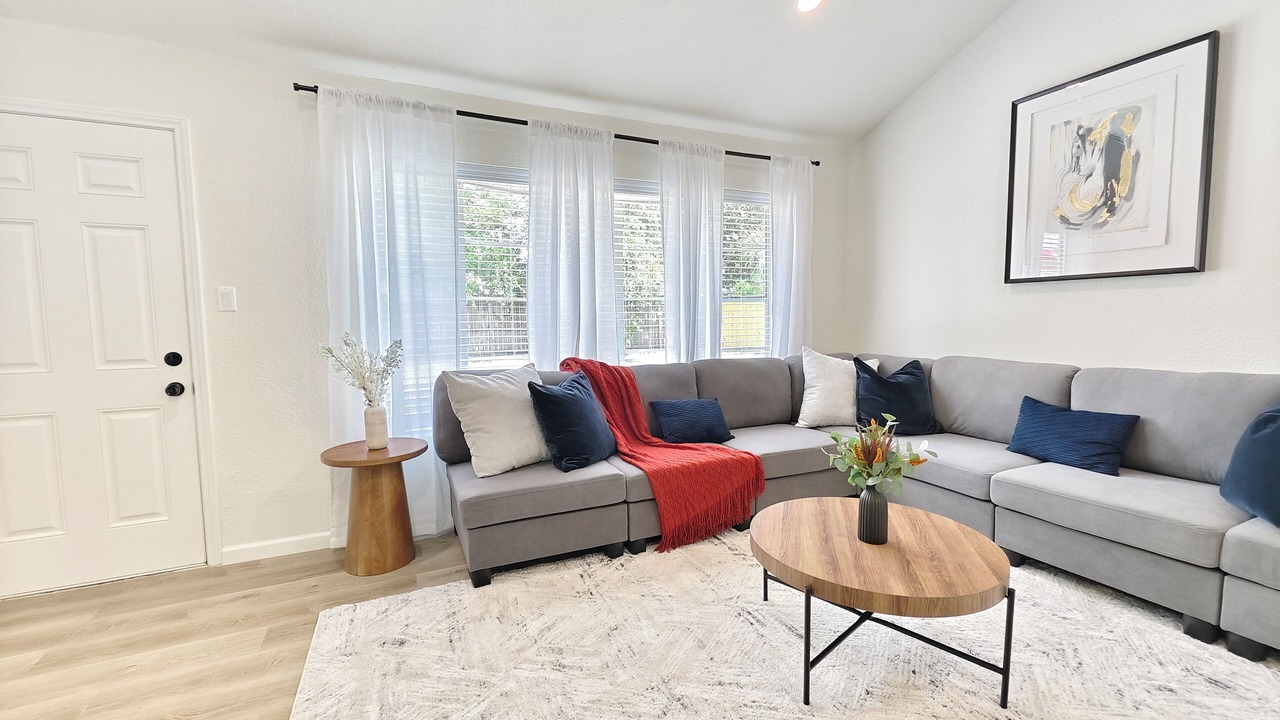 Photo of Livingroom in Clodine