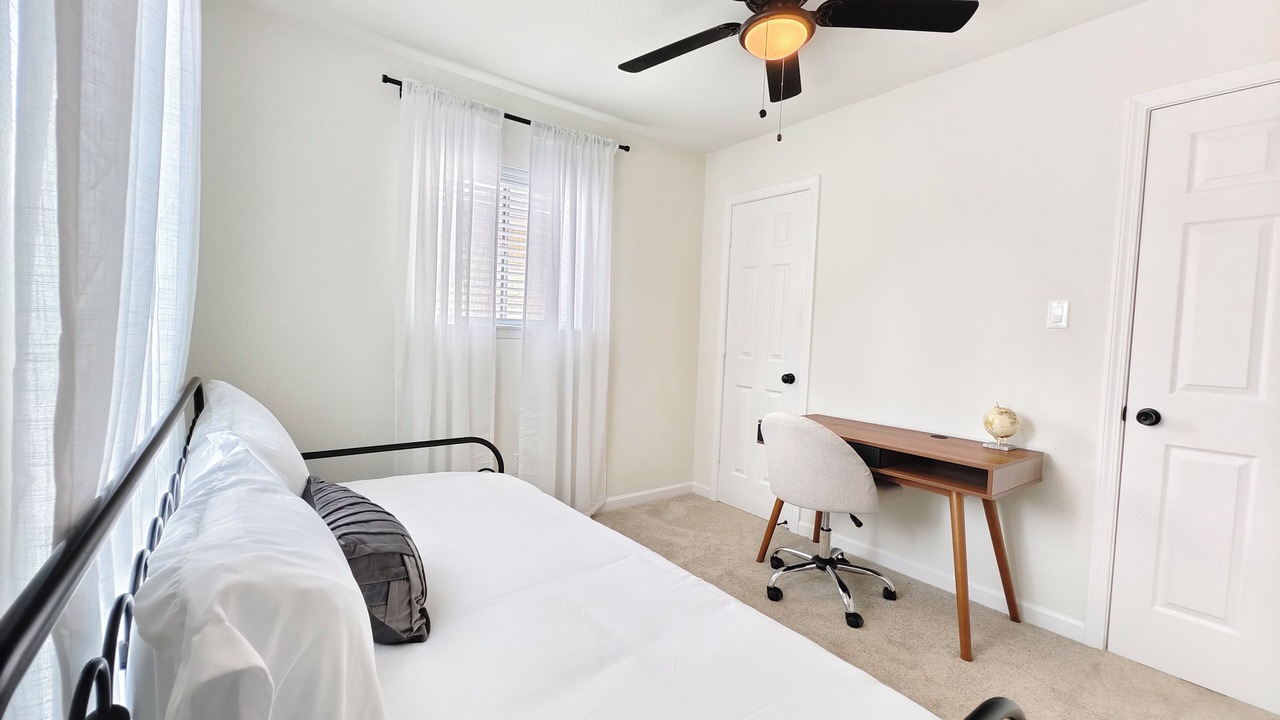 Photo of Bedroom in Clodine