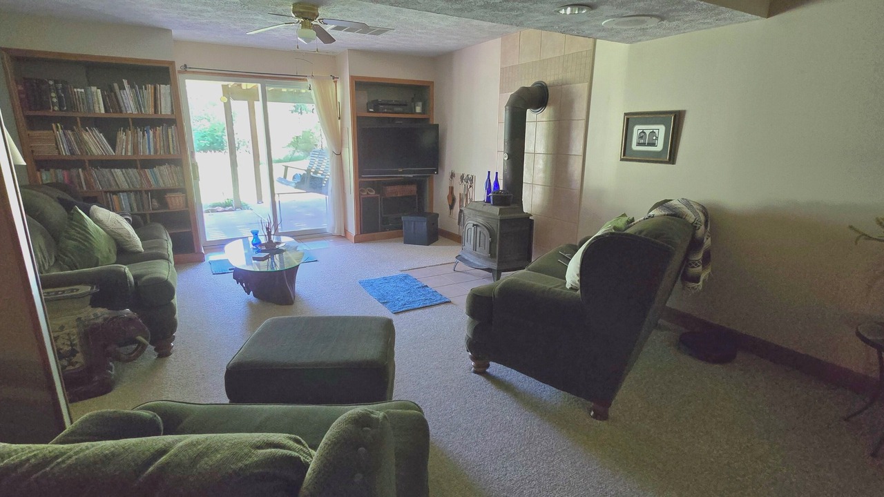 Photo of Livingroom in Middleville