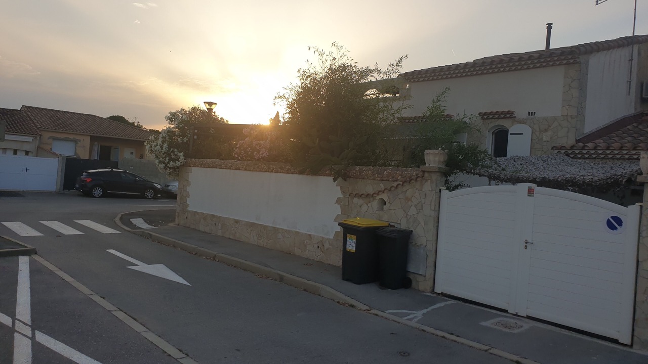 Photo of Outdoor in Lunel