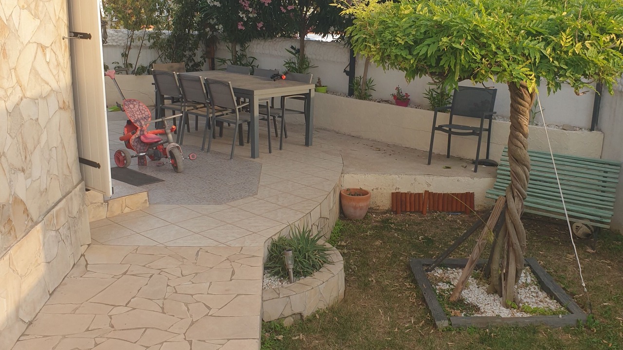 Photo of Outdoor in Lunel