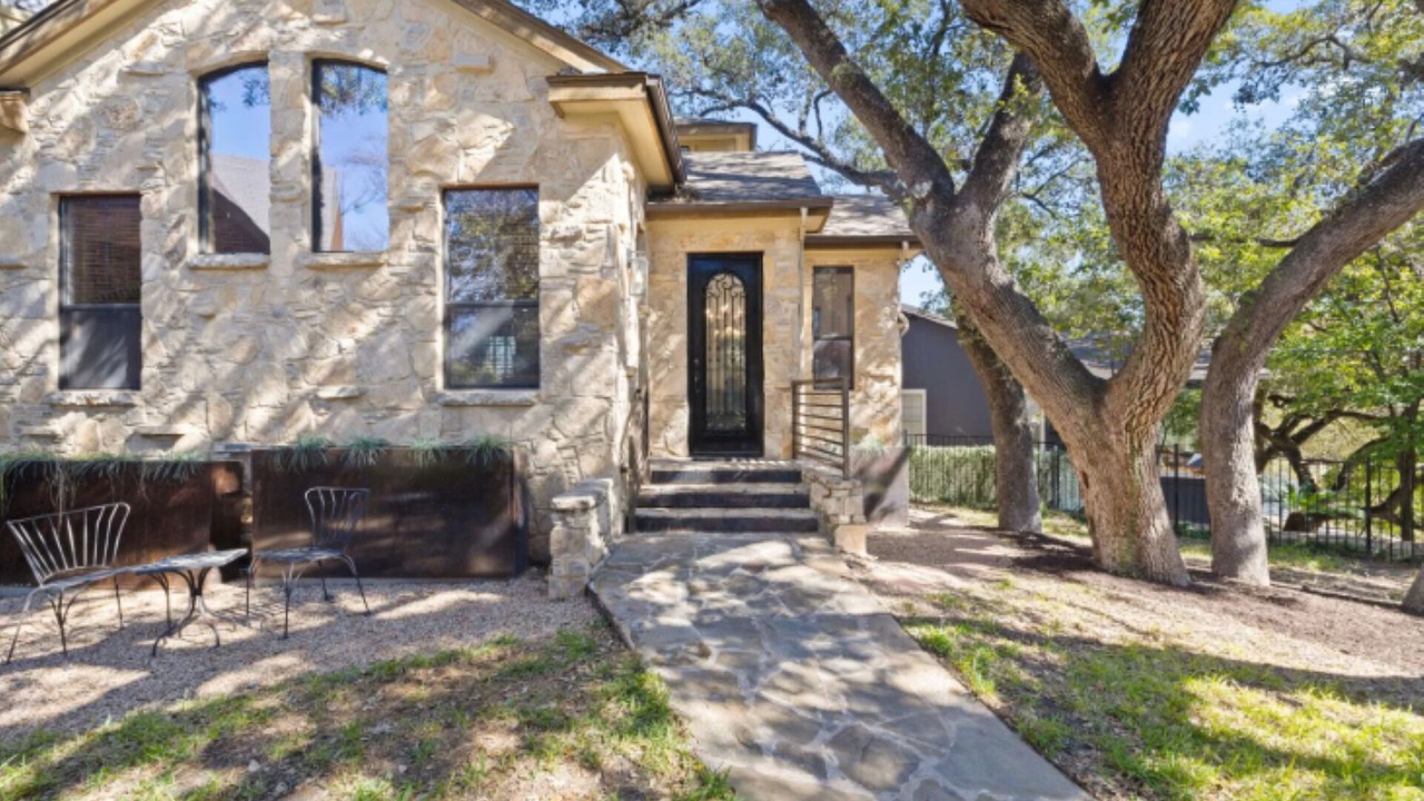 Photo of Outdoor in Travis Heights