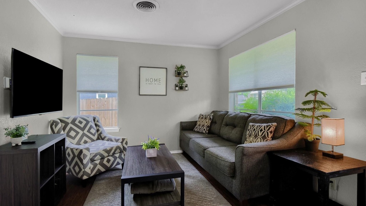 Photo of Livingroom in Whitesboro