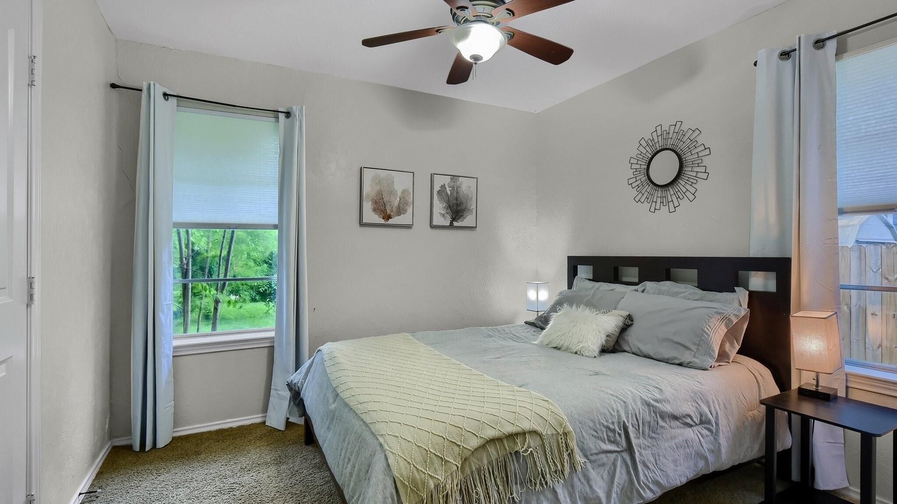 Photo of Bedroom in Whitesboro