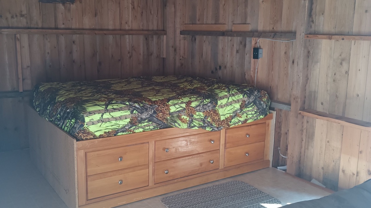 Photo of Bedroom in Frederic