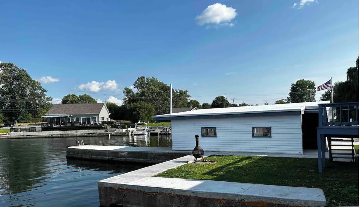 Photo of Outdoor in Dexter