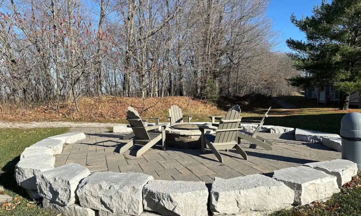 Photo of Patio Balcony in Oro-Medonte