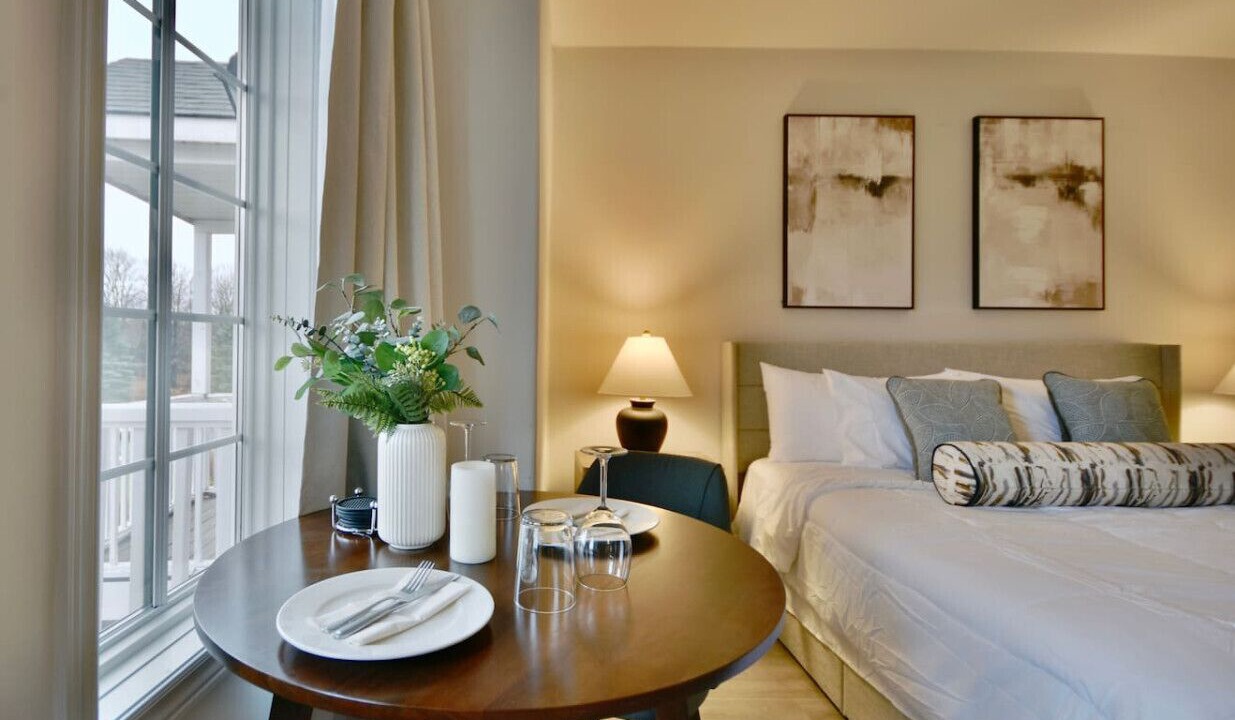 Photo of Bedroom in Oro-Medonte