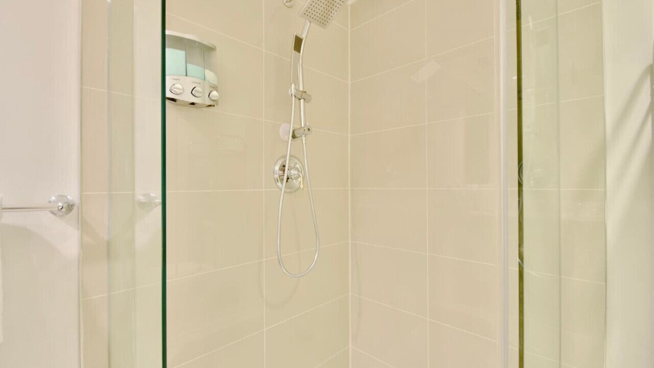 Photo of Bathroom in Oro-Medonte