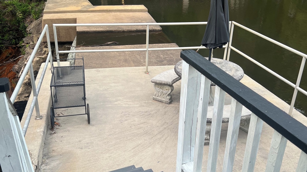Photo of Patio Balcony in Flat Rock