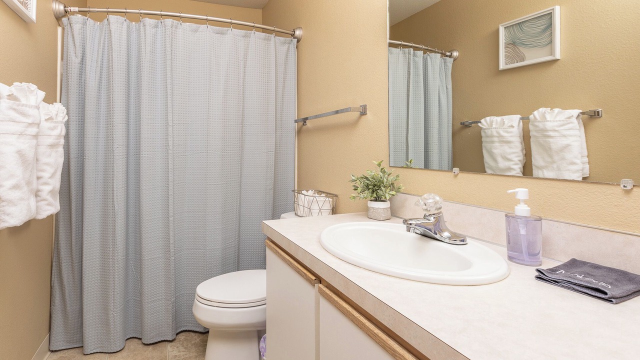 Photo of Bathroom in Veterans Park