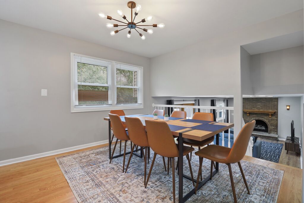 Photo of Others in Darien