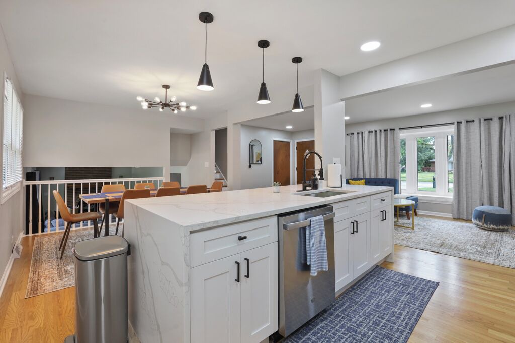 Photo of Others in Darien