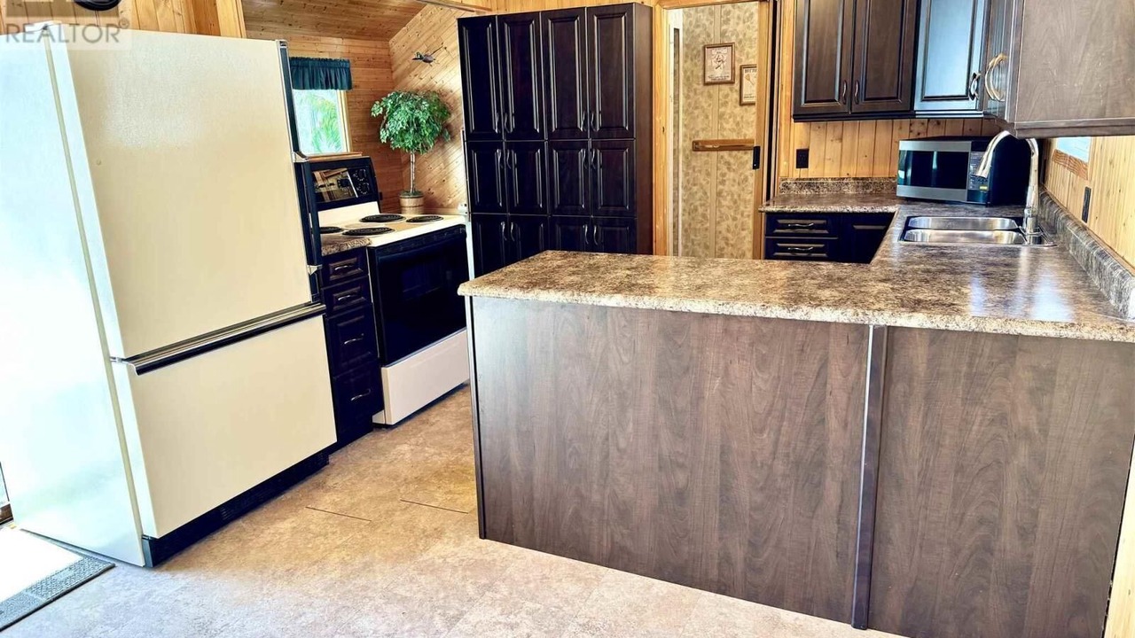 Photo of Kitchen in Moonbeam