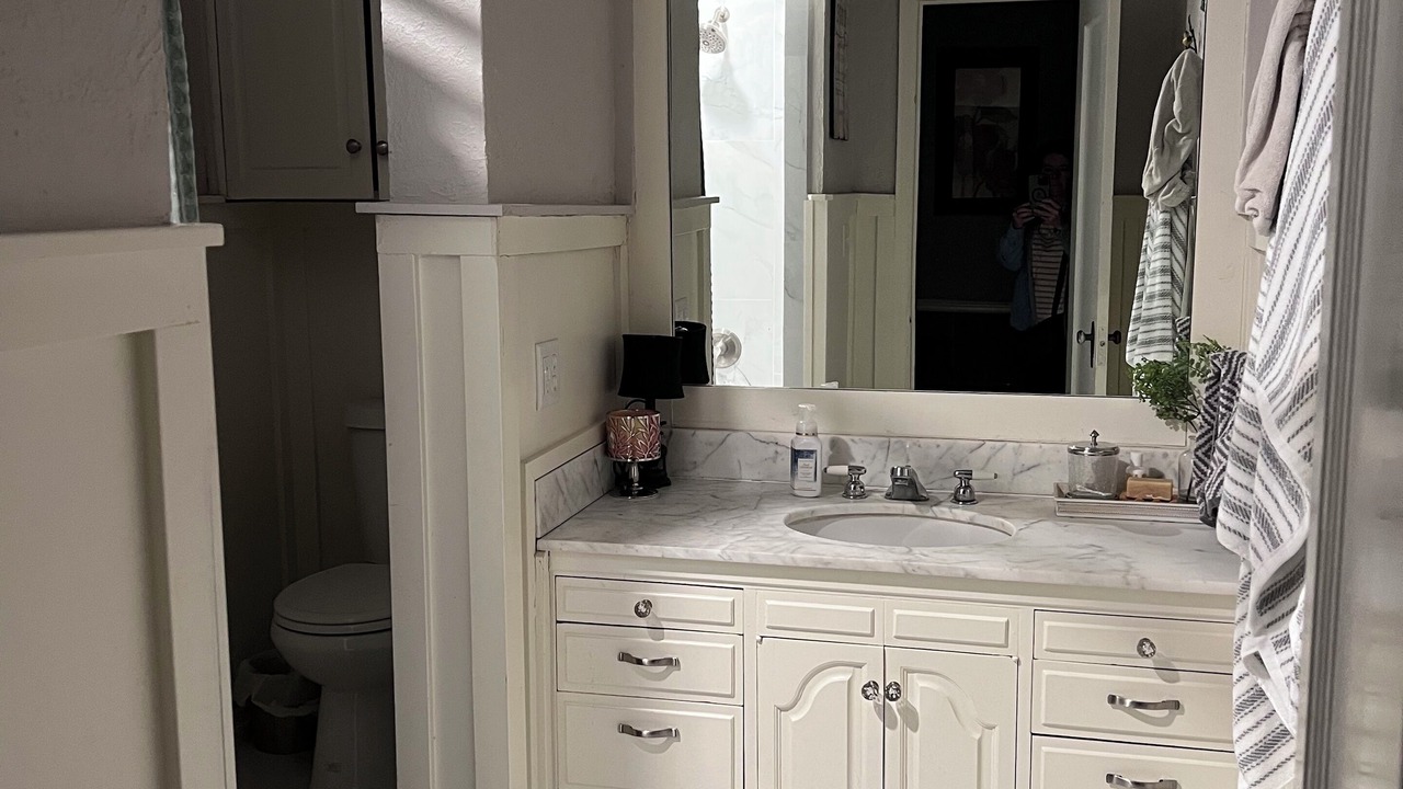 Photo of Bathroom in Elk City