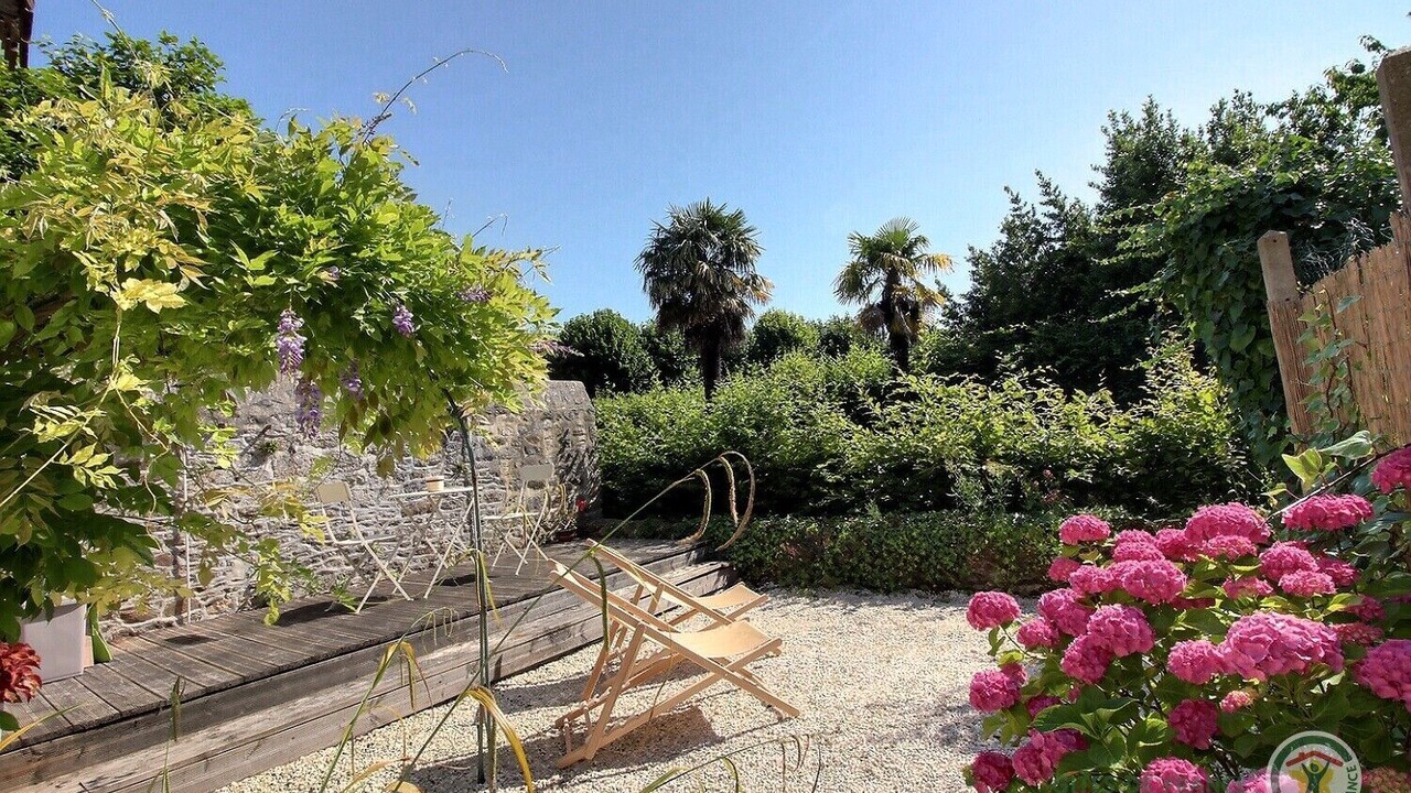 Photo of Patio Balcony in Dinan