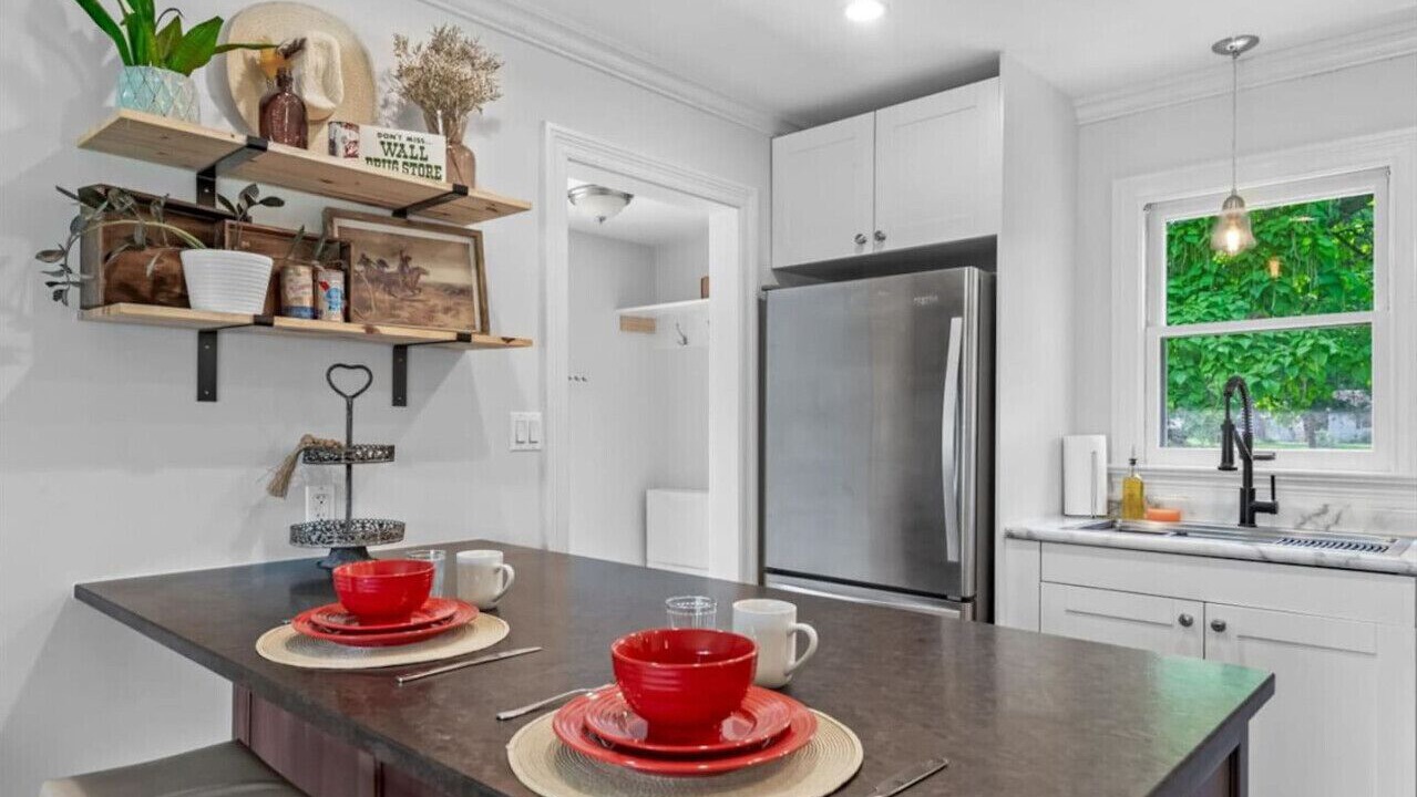 Photo of Kitchen in Lake Shangrila