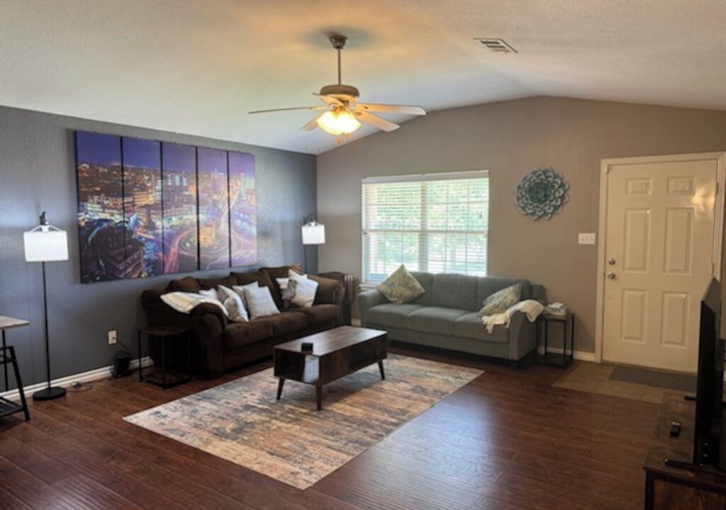 Photo of Livingroom in Fort Smith