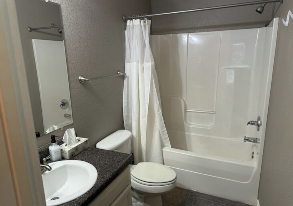 Photo of Bathroom in Fort Smith