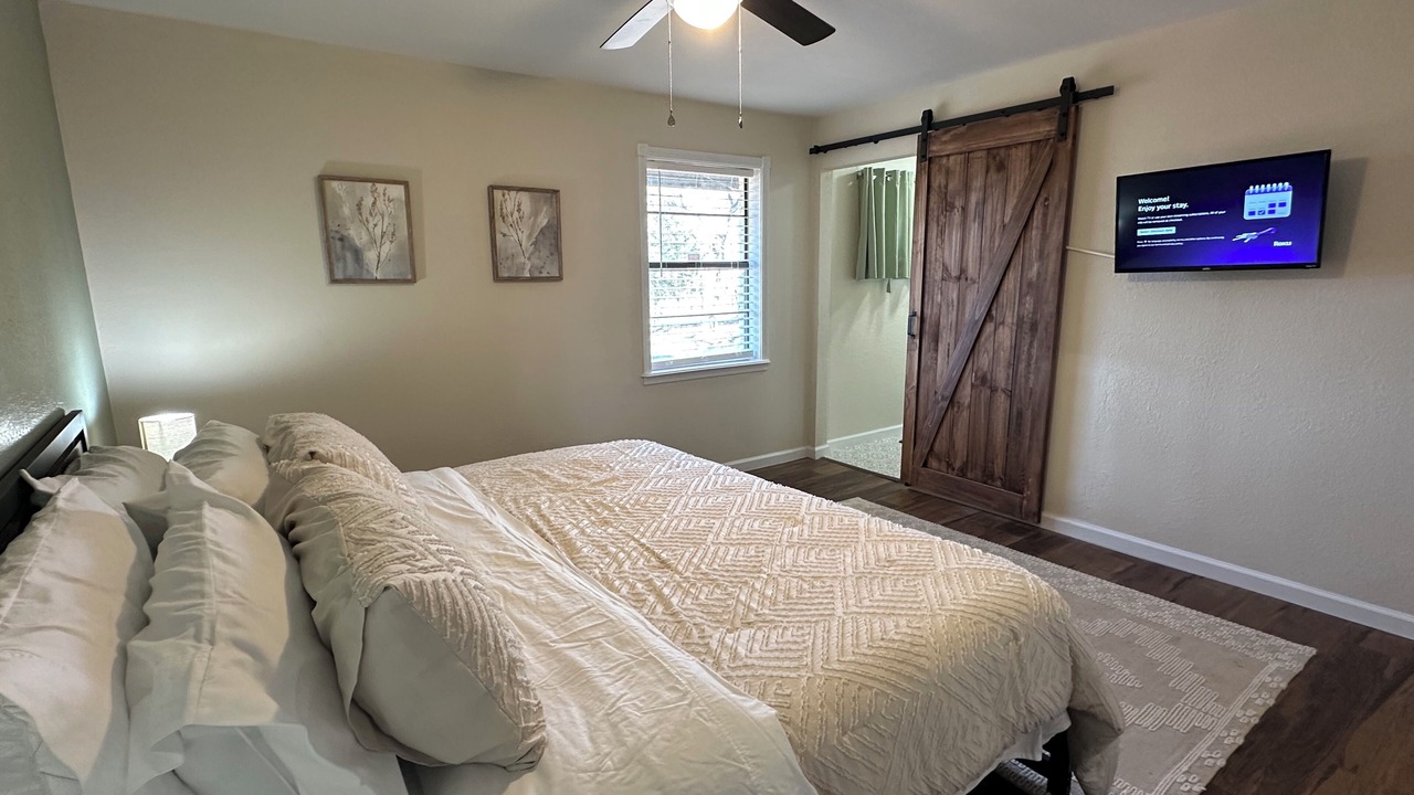 Photo of Bedroom in Mead