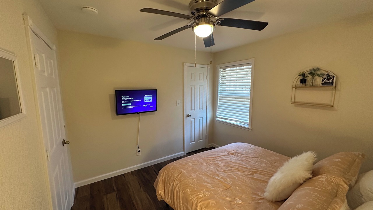 Photo of Bedroom in Mead