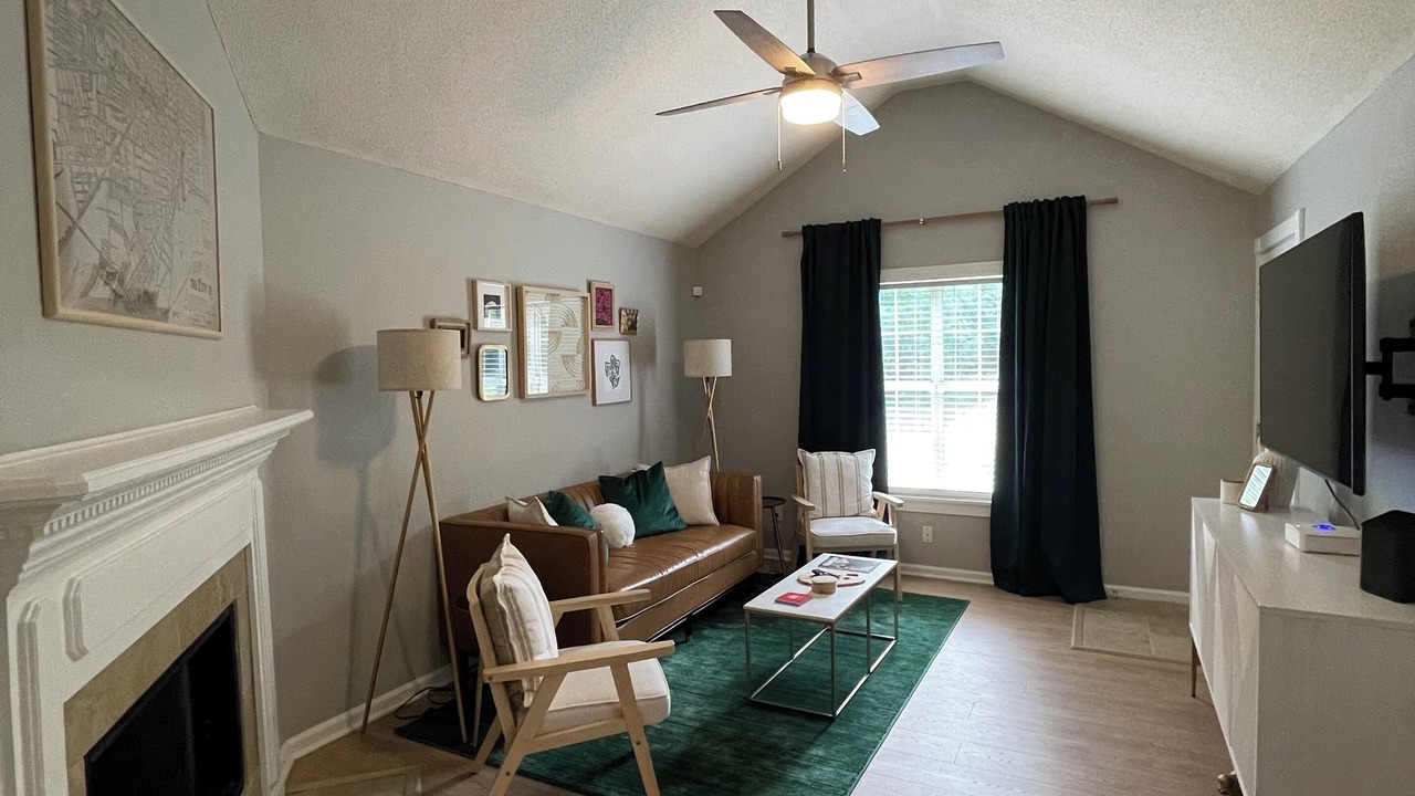 Photo of Livingroom in Montclair