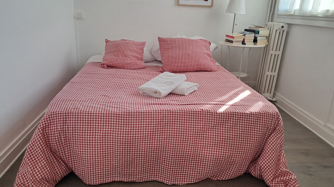 Photo of Bedroom in Avon